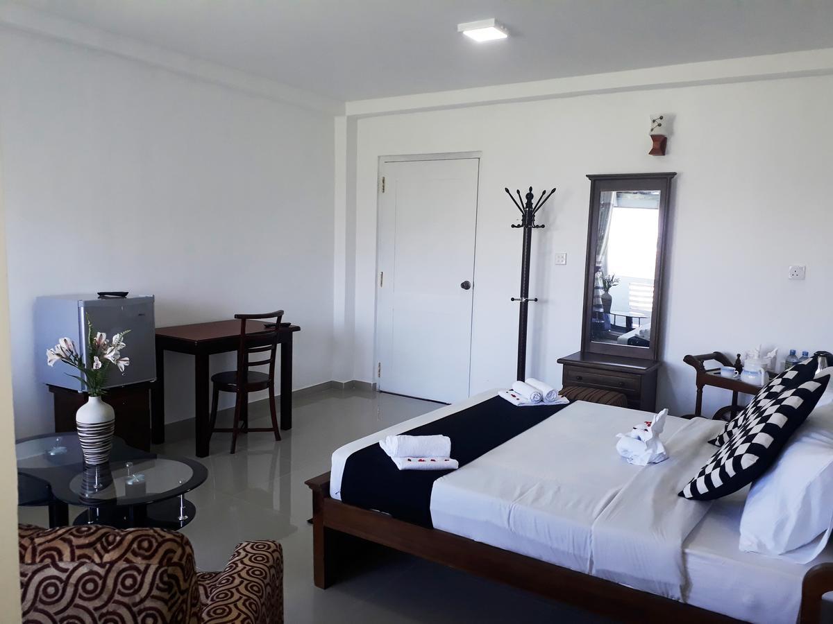 山中小屋 努沃勒埃利耶 外观 照片